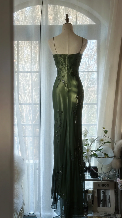 Dark green halter neck fitted waist long ball gown R7696