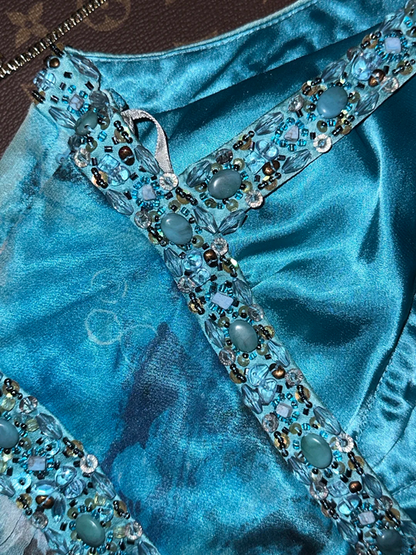 Blue tie-dye halter neck, fitted waist, elegant long ball gown R6940