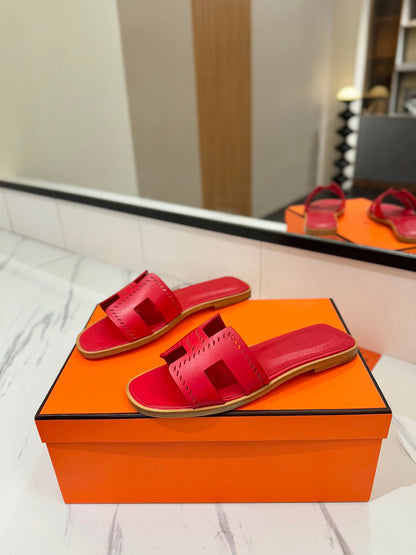 HM Oran Sandal Red Perforate Cowhide 294879