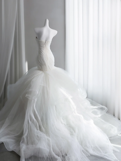Off-white strapless fitted waist slim hip sexy long ball gown R8437