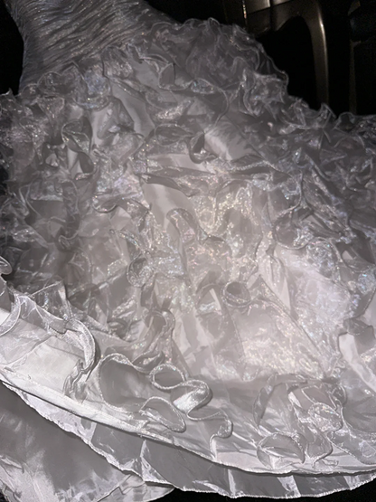 White strapless, fitted waist, pleated, elegant, fairy-like long ball gown R6901