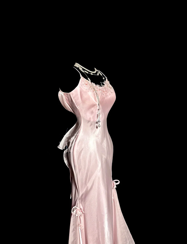 Light pink halter-neck fitted bodycon sexy ball gown R8111