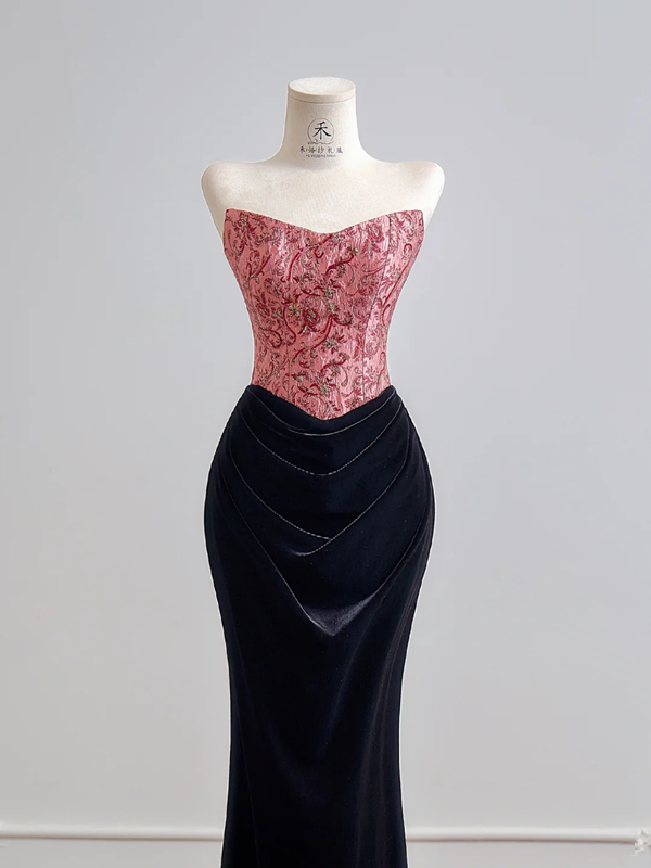 Pink strapless fitted bodice with black bodycon long skirt for a sexy ball gown R8156