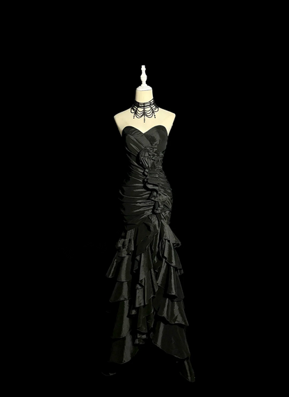 Black strapless fitted waist slim-fitting pleated cake skirt long ball gown R6664