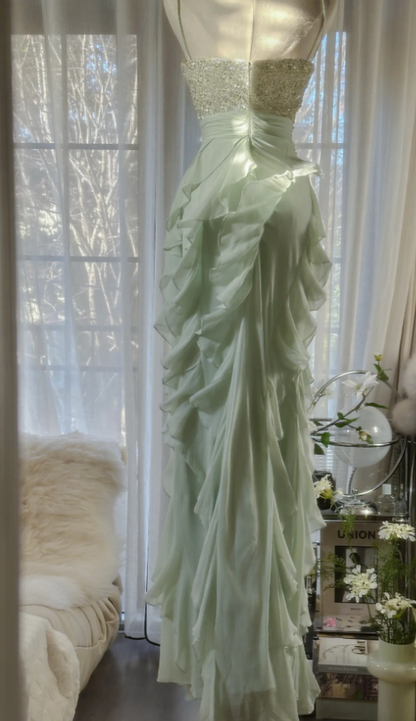 Glamorous Spaghetti Straps Green Beaded Chiffon Ruffles Long Party Dress Evening Gown
