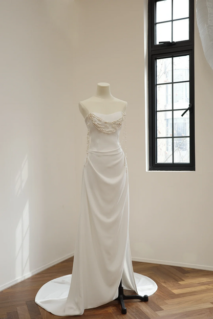 White strapless, fitted long ball gown, elegant bridal dress R8548