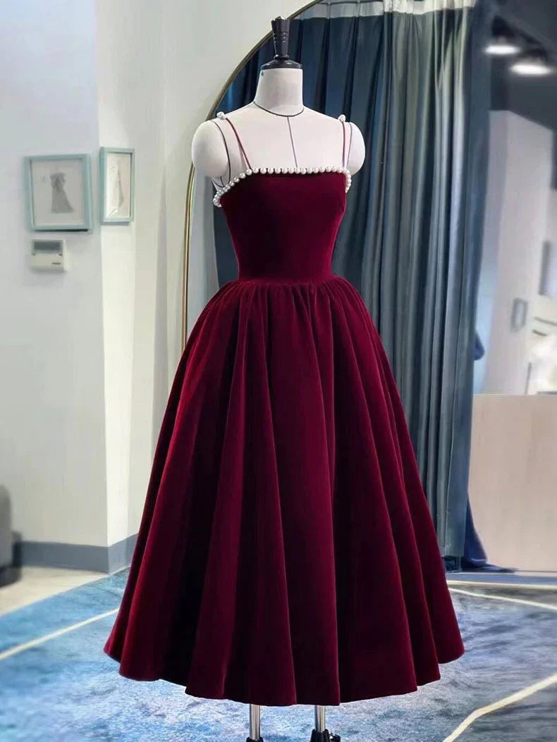 Retro Burgundy Beaded Spaghetti Strap Design A-line Velvet Party Dress Homecoming Dress D1541