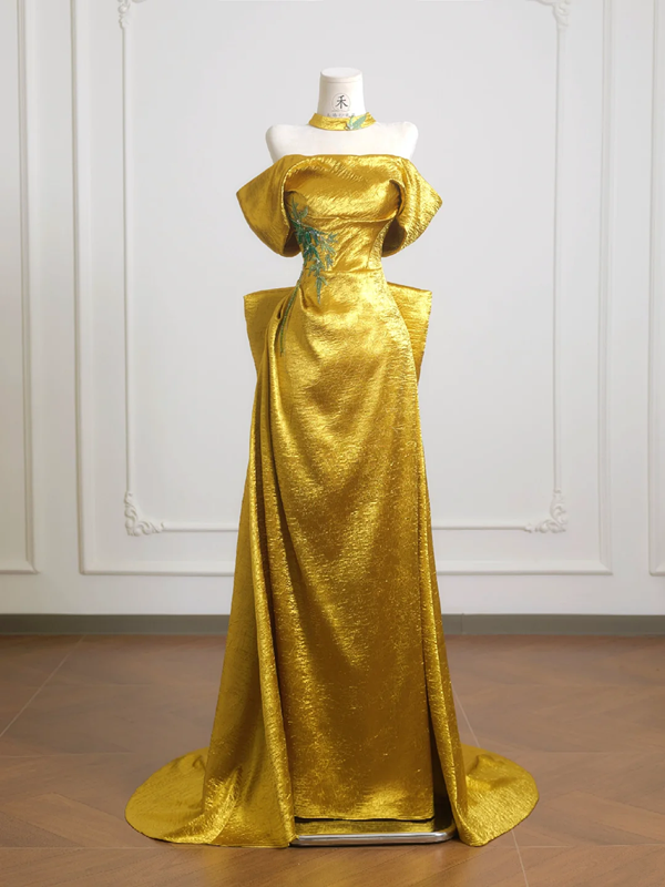 Gold off-shoulder fitted waist long elegant and sexy ball gown R8226