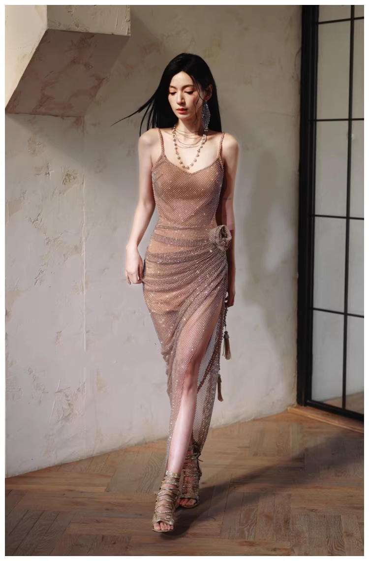 Sexy Spaghetti Straps V Neck Sequin Pleated Slit Long Party Dress Evening Gown
