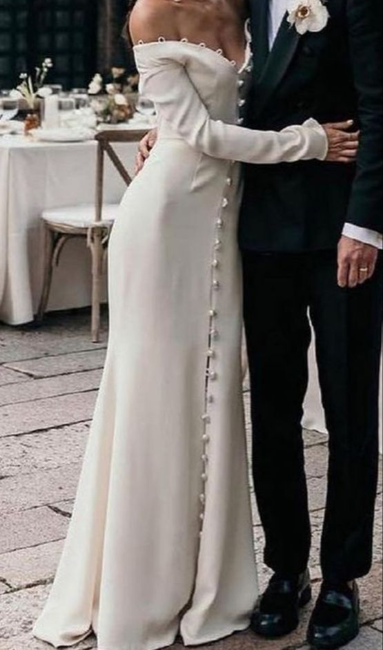 Off Shoulder Long Sleeves Wedding Dress Princess Bridal Gown        S6971