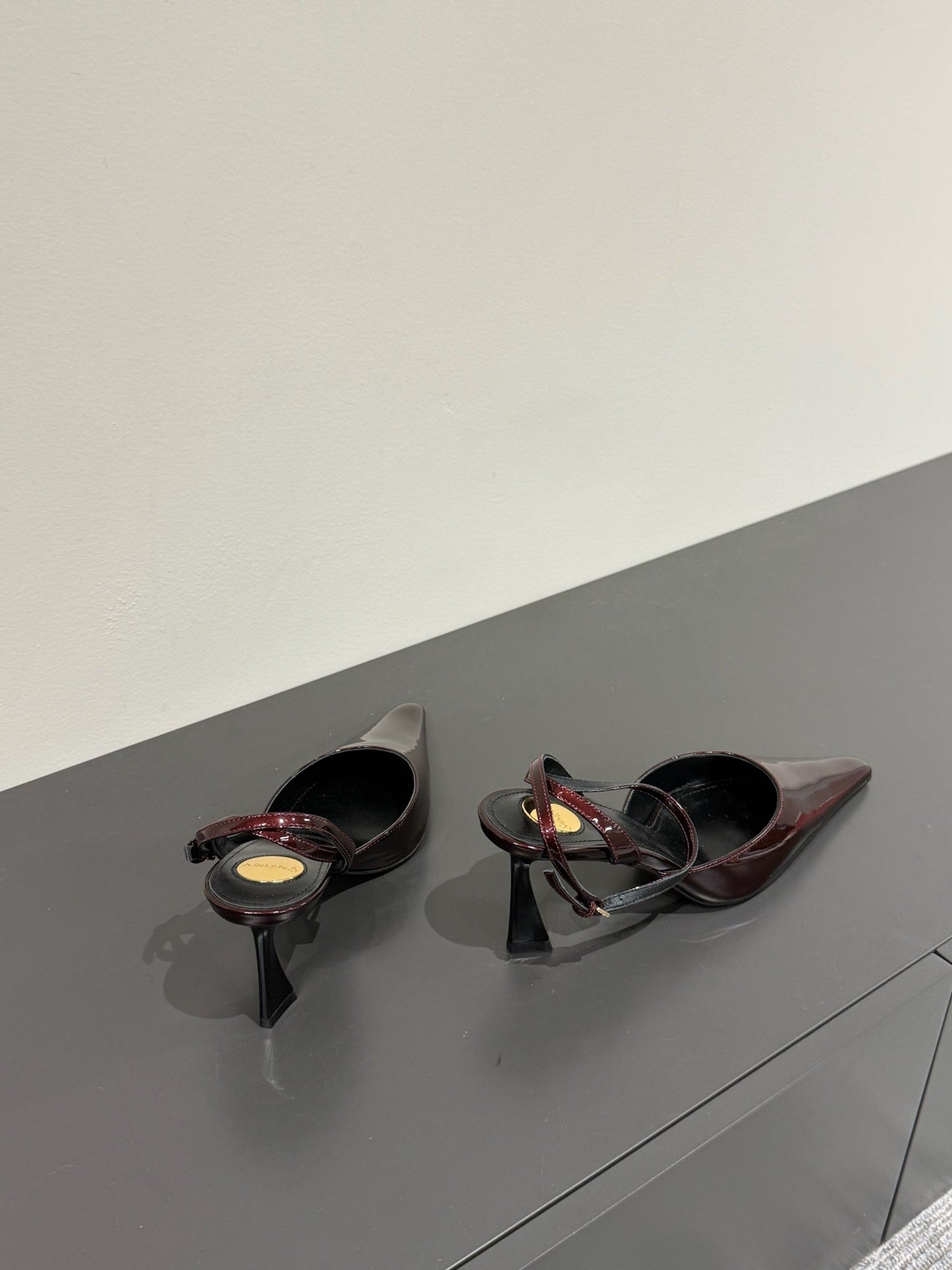 AIMÉE SLINGBACK PUMPS IN WINE RED GLOSSY LAMBSKIN
