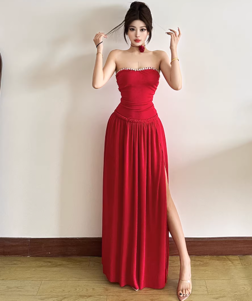 Chic Red Dress S463