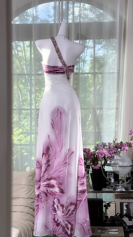 White dress with purple floral print, one-shoulder design, fitted waist, long ball gown R7620