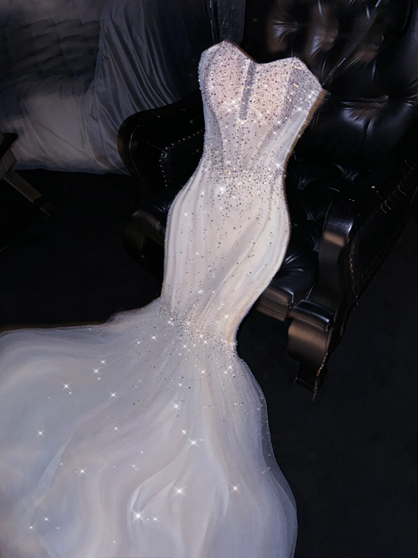 White halter-neck, fitted waist, bodycon skirt, sexy long ball gown, bridal dress R8781