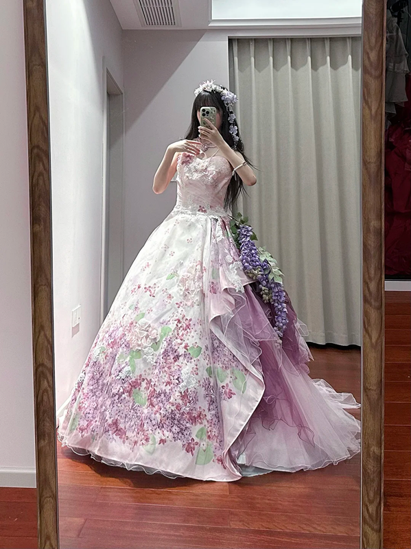 Light purple strapless fitted waist slim-fitting ball gown with a full skirt R8628