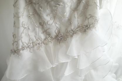White strapless beaded fitted multi-layered long ball gown/bridal dress R6824