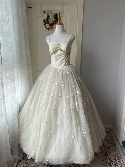 Vintage White Halter-neck Pearl Lace Tulle Ball Gown Evening Dress  cc5351