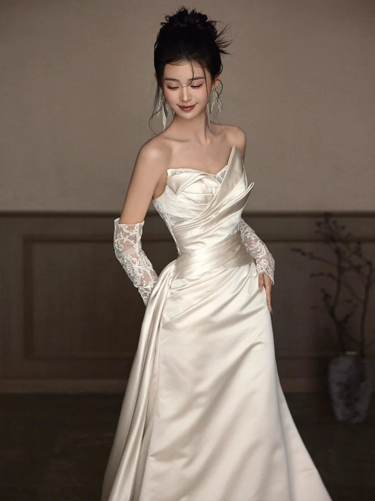 Sexy Lace Strapless Wedding Dresses Long Bridal Gown      S7207