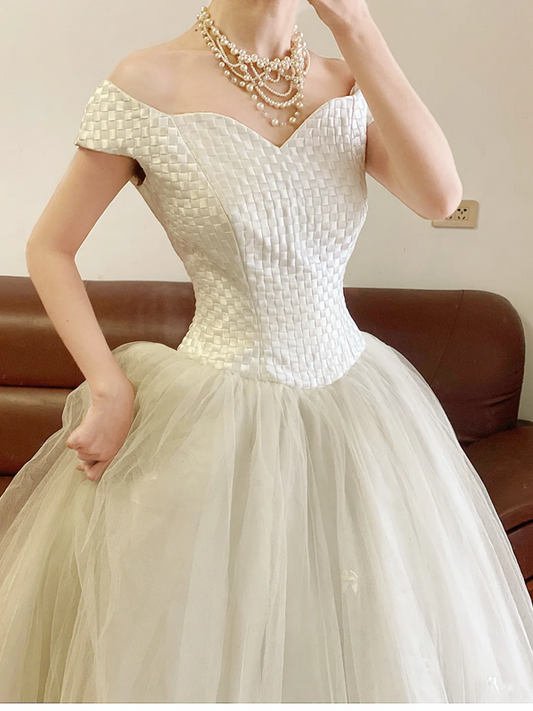 White Off-the-shoulder Waist-Cinched Puff-Skirt Ball Gown & Bridal Gown R7388