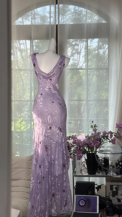 Light purple halter neck, fitted waist, bodycon long ball gown R7622