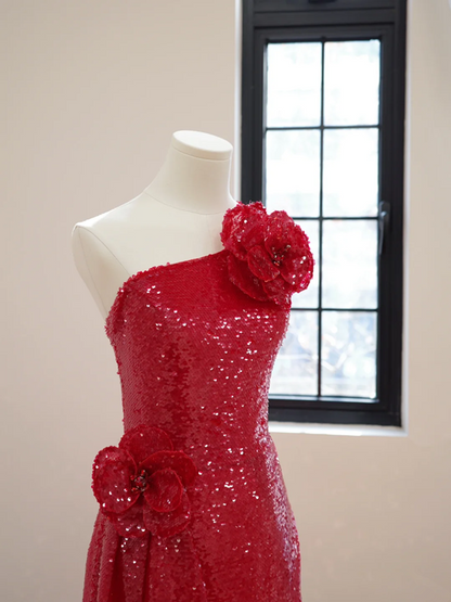 Red asymmetrical neckline, fitted waist, long ball gown R8473
