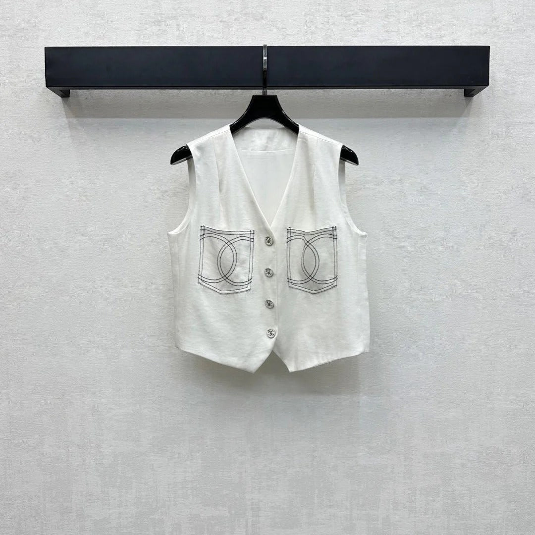 CHANEL SLEEVELESS BUTTONED BLAZER 274758