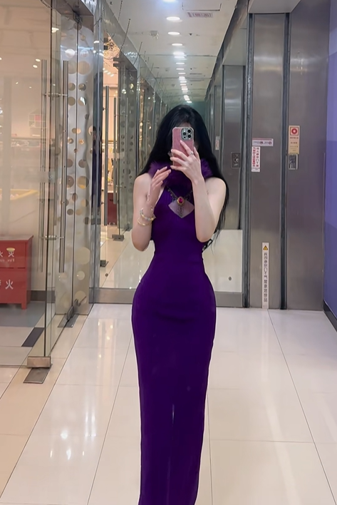 Purple halter-neck sleeveless fitted waist bodycon long ball gown R7895