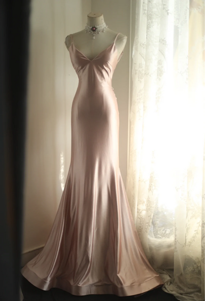 Light pink halter-neck, fitted waist, sexy long satin ball gown R6789