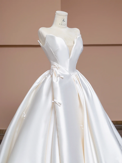 White strapless sexy fitted waist full skirt satin long ball gown/bridal dress R8301