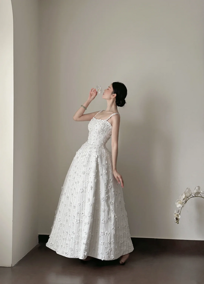 White spaghetti strap, small floral, waist-cinched, slim-fit long prom dress R7976