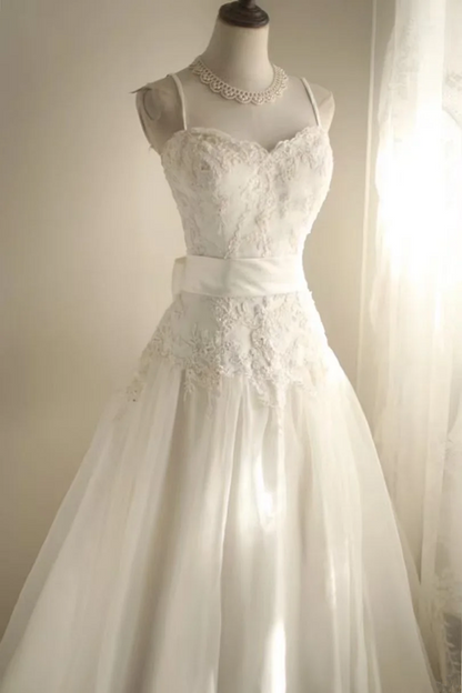 White halter-neck, fitted A-line skirt, long ball gown, bridal dress R6844