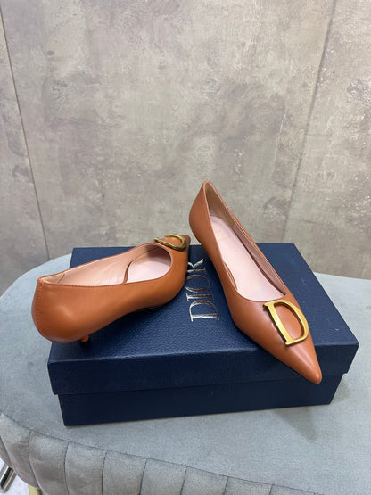 CD 26 High-Heeled 40 Pumps Tan Cowhide 594576