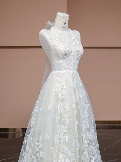 Off-white halter neck fitted waist long lace ball gown, elegant wedding dress R8331