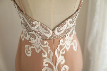 Light pink halter-neck embroidered fitted waist bodycon long ball gown R6713