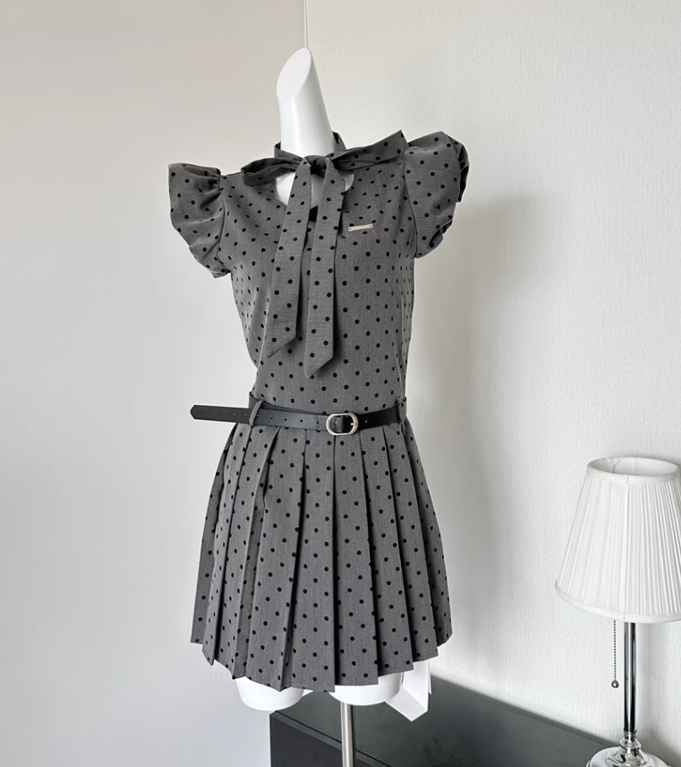 Gray polka dot dress for women summer 2025 new bow design sweet waist short skirt R0113