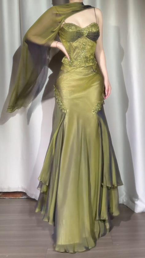 Vintage Spaghetti Strap Corset Two-Piece Prom Dress Chiffon Green Evening Dresses With Scarf D1451