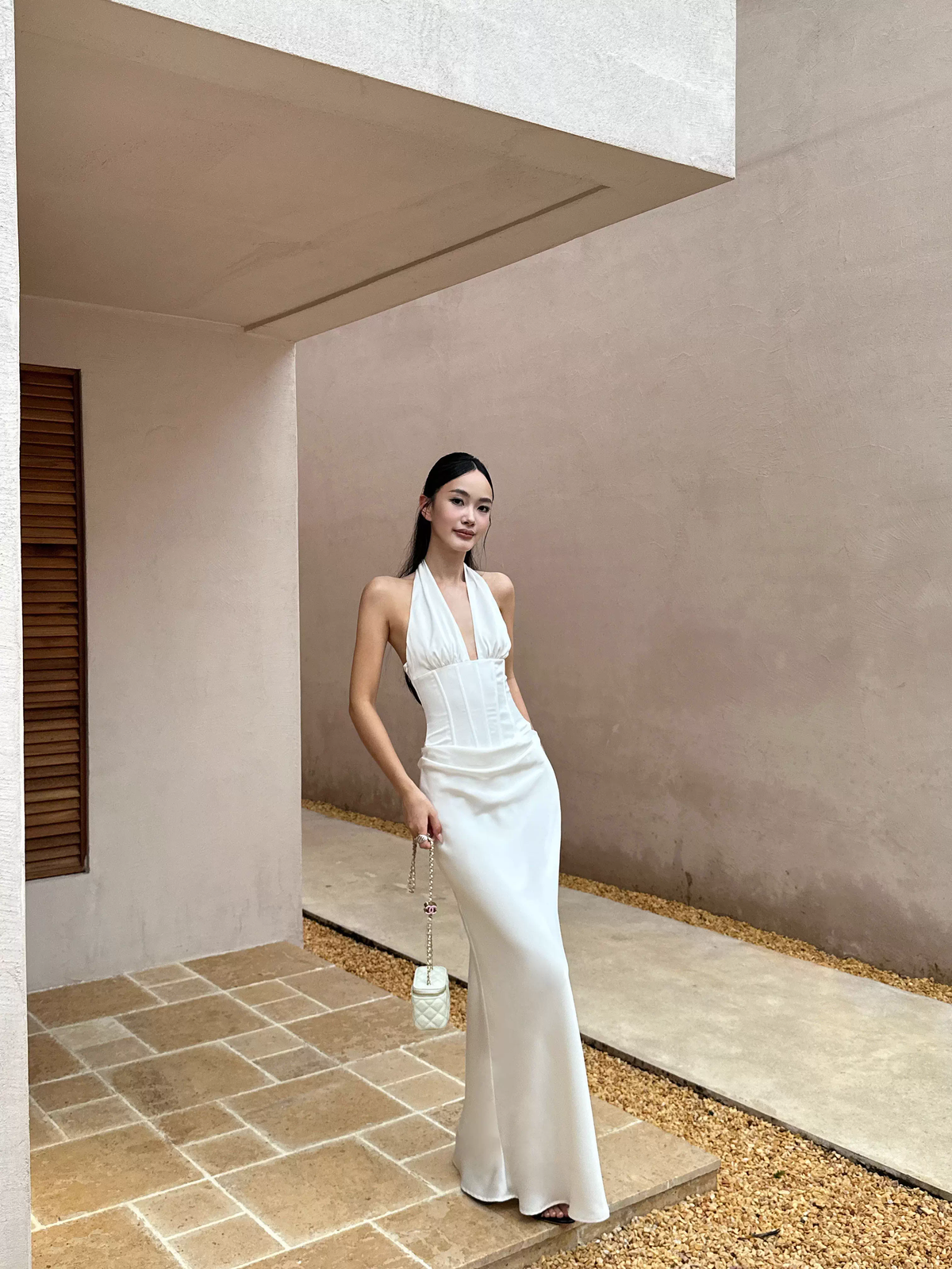 Classy White Halter Satin Mermaid Long Evening Dress Birthday Prom Dress Party Gown