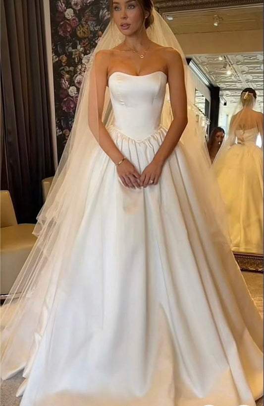 A Line White Strapless Wedding Dresses Long Bridal Gown      S7227