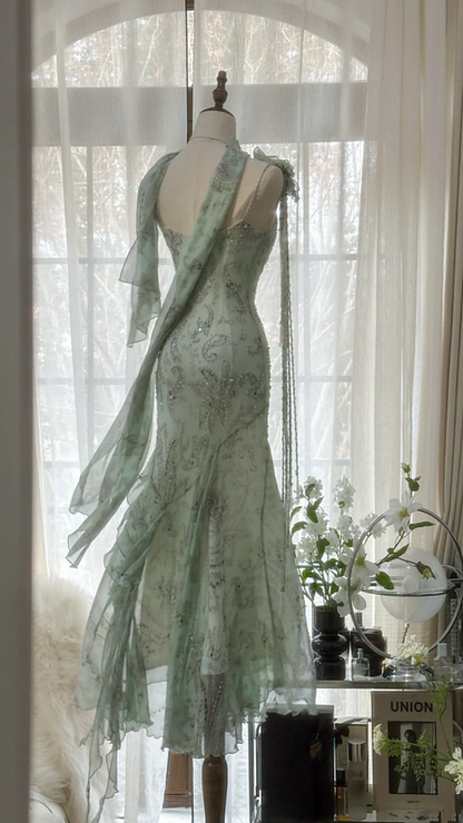 Light green halter neckline, fitted waist, elegant long ball gown R7602