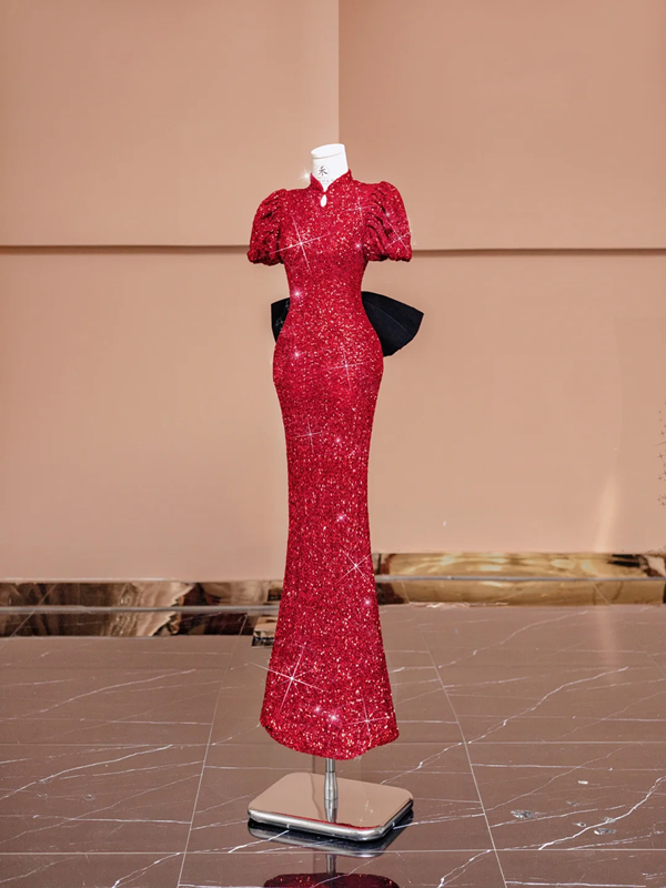 Red puff-sleeved, fitted waist, bodycon, sexy long ball gown/bridal dress R8392