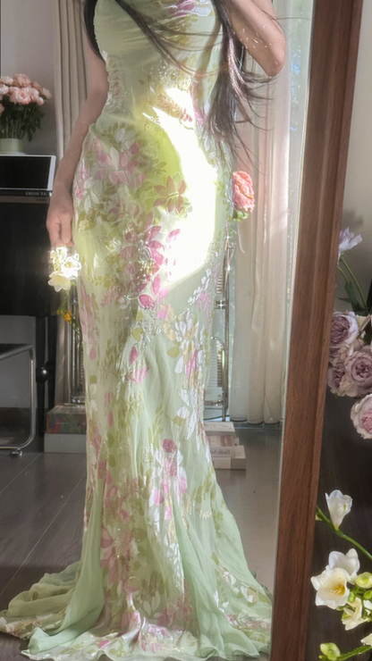 Light green, fresh and elegant halter-neck, fitted, bodycon long ball gown R7753
