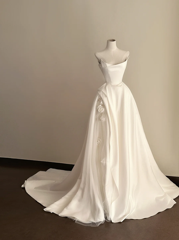 White strapless, waist-cinched, full-skirted floor-length prom gown R7953