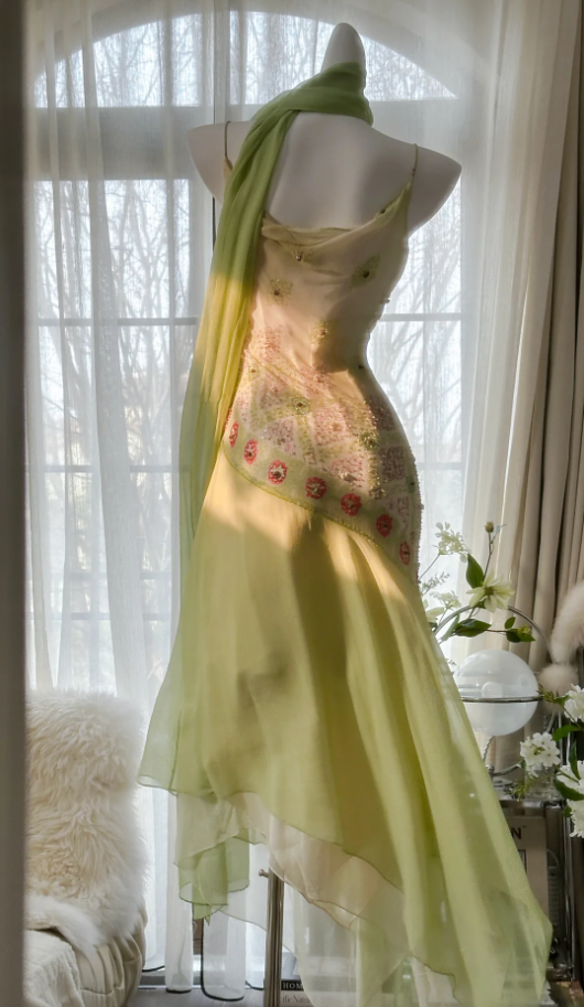 Classy Spaghetti Straps Light Green Chiffon Beaded Mermaid Long Party Dress Evening Gown