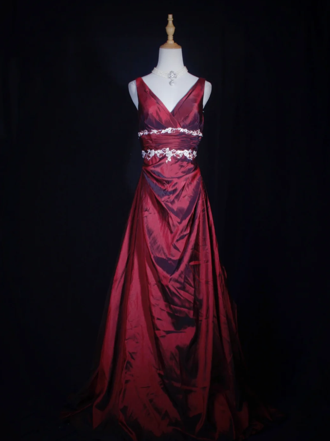 Vintage Burgundy V Neck Satin Embroidery Floral Mermaid Long Wedding Guest Dress Formal Birthday Evening Gown