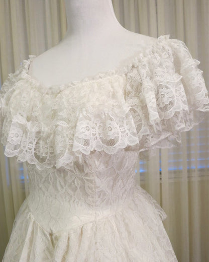 Vintage Off Shoulder Lace Wedding Dress Modest Princess Bridal Gown      S7094