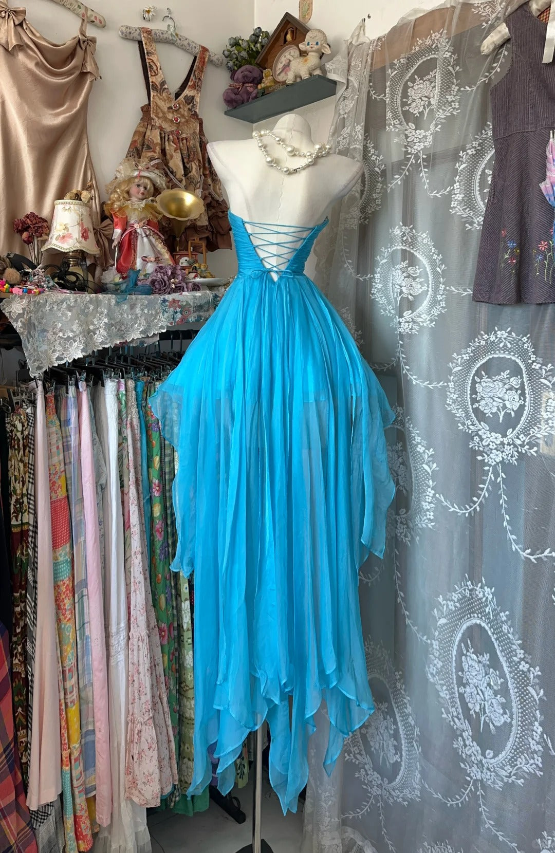 Charming Homecoming Dress Sweetheart Hi-Lo Rinestone Pleated Prom Dress Back to School Outfits Party Dress  D6190