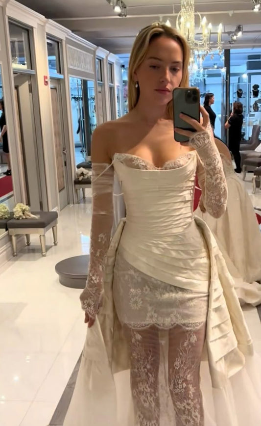 Elegant Spaghetti Strap Satin Lace Wedding Dress Bridal Gown
