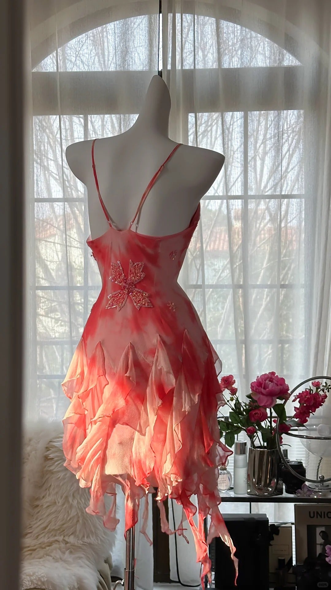 Pretty Homecoming Dress V Neck Applique Beading Tulle Dress Back to School Outfits Party Dress  D6420