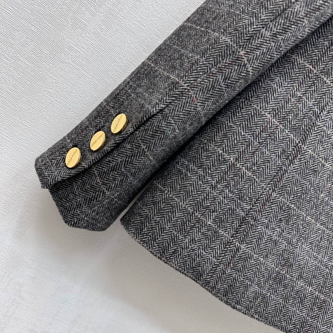 MIUMIU BLAZER STYLE 439