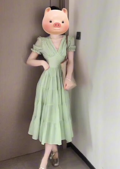 Summer holiday atmosphere small skirt beautiful gentle temperament green v-neck puff sleeve dress R0479